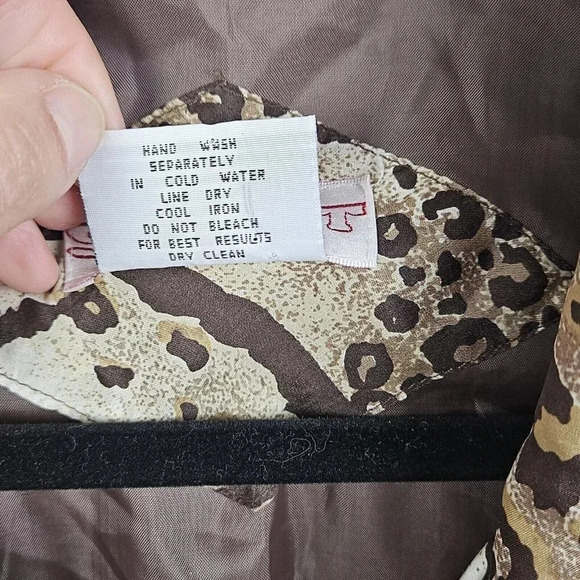 Vintage Women Stunt Sports Brown Bomber Jacket Size Medium 100% Silk Leopard - Picture 5 of 10